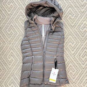 Lululemon Silver Down Vest - size 6 - NWT